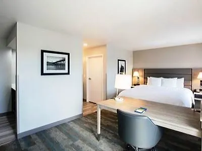 Hampton Inn&Suites Hermosa Beach Hotel
